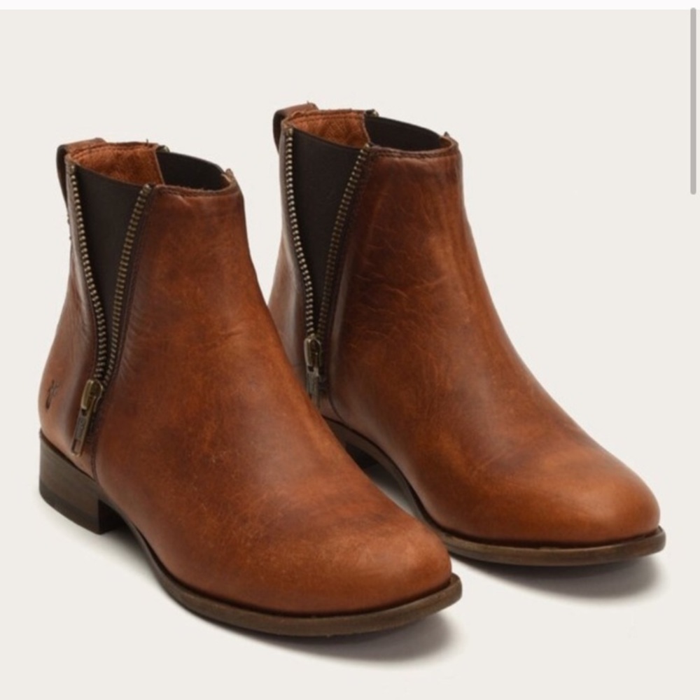 Frye Carly Zip Chelsea Booties NEW